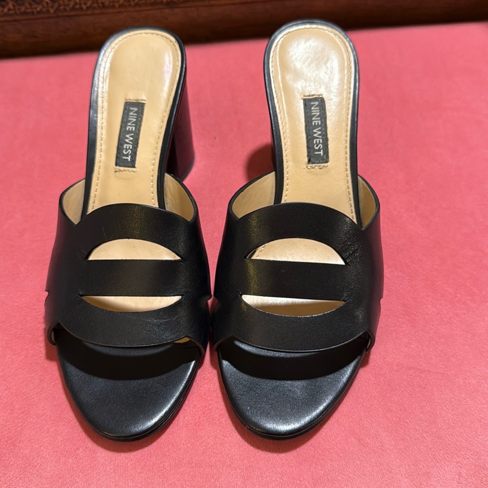 EUC Nine West Nevaeh Leather Slide Sandal 7.5 black